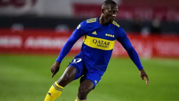 Luis Advíncula Boca