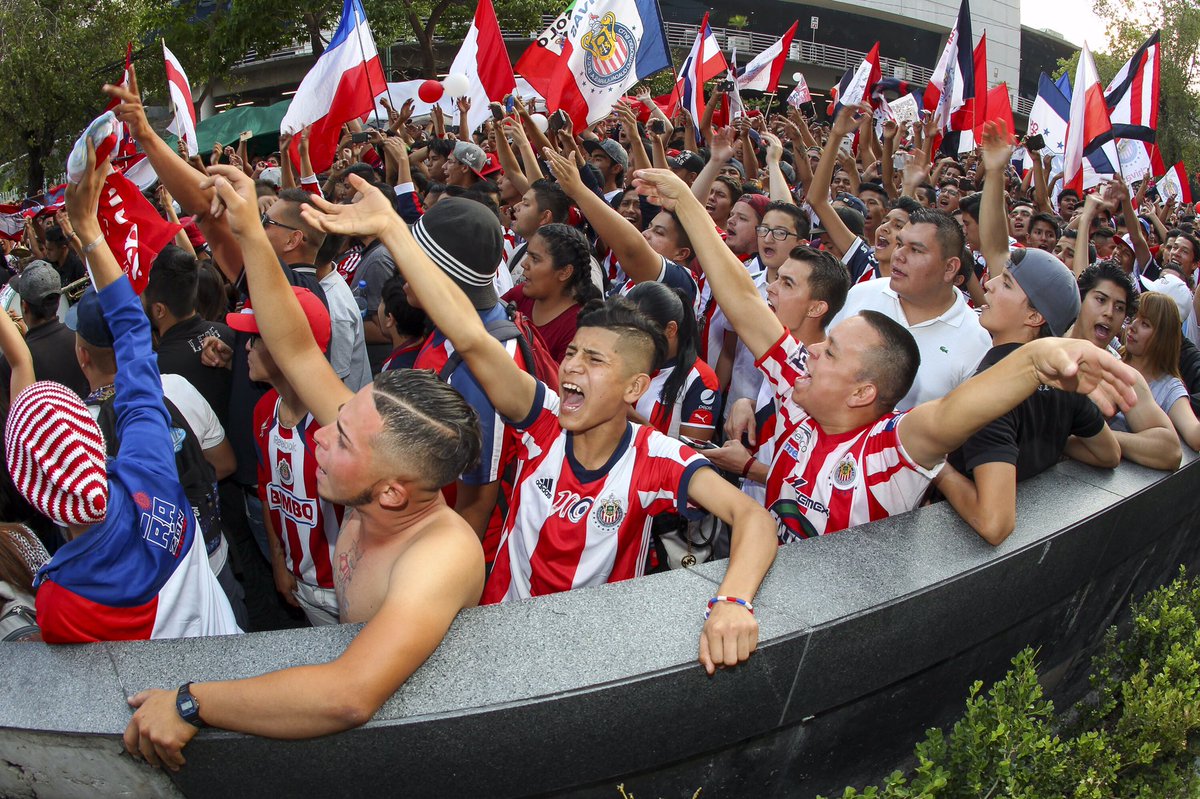 Hinchas Chivas